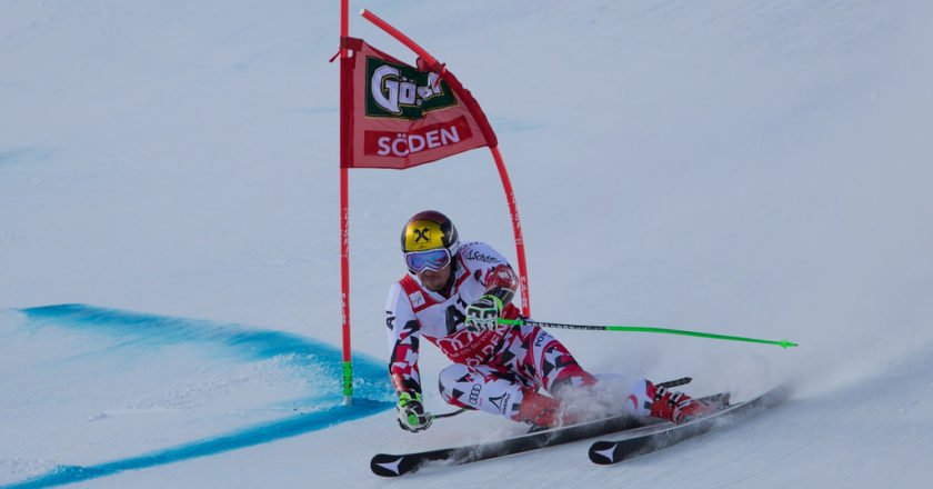 Hirscher torna al suo posto